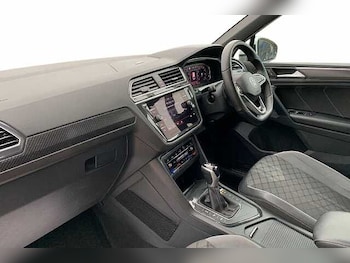 Used Volkswagen Tiguan 2023 for sale - 77220864: Photo