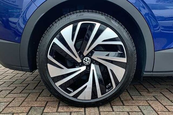 Used Volkswagen ID.4 2023 for sale - 71932343: Photo 5