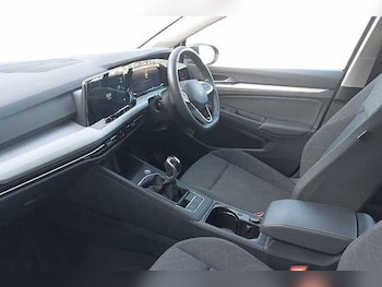 Used Volkswagen Golf 2024 for sale - 78069773: Photo