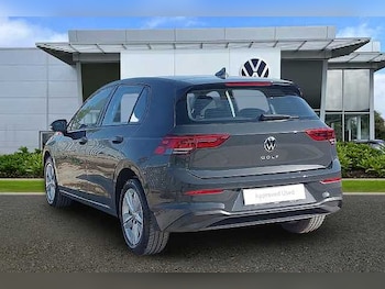 Used Volkswagen Golf 2024 for sale - 78069773: Photo