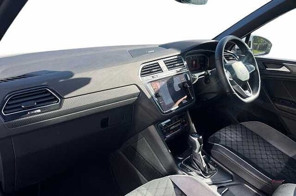 Used Volkswagen Tiguan 2022 for sale - 76040472: Photo 2