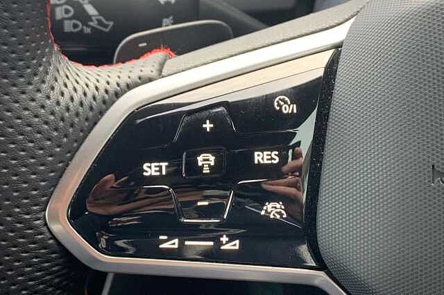 Used Volkswagen Golf 2023 for sale - 76396768: Photo 15