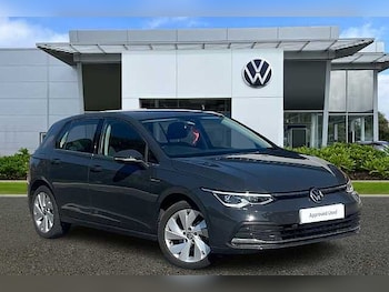 Used Volkswagen Golf 2021 for sale - 75931982: Photo