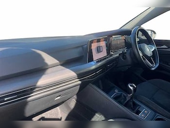 Used Volkswagen Golf 2021 for sale - 75931982: Photo