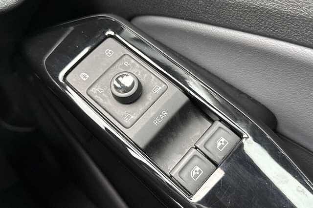 Used Volkswagen ID.4 2022 for sale - 76482729: Photo 27