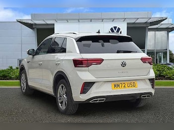 Used Volkswagen T-Roc 2023 for sale - 77931864: Photo