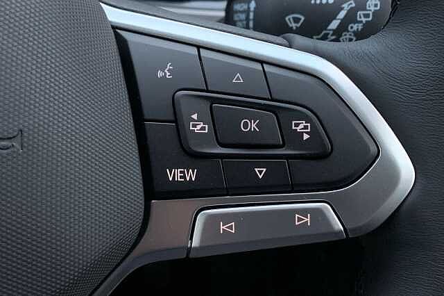 Used Volkswagen Touran 2025 for sale - 77328929: Photo 17