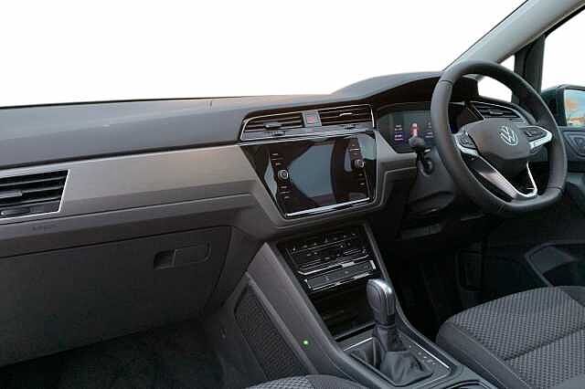 Used Volkswagen Touran 2025 for sale - 77328929: Photo 2