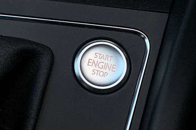 Used Volkswagen Touran 2025 for sale - 77328929: Photo 30