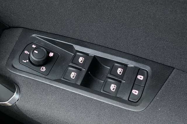 Used Volkswagen Touran 2025 for sale - 77328929: Photo 32