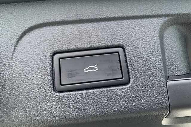 Used Volkswagen Touran 2025 for sale - 77328929: Photo 37