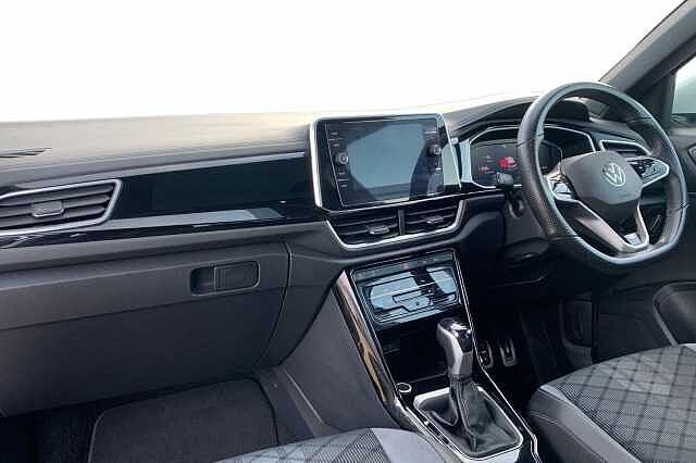 Used Volkswagen T-Roc 2023 for sale - 76280650: Photo 2