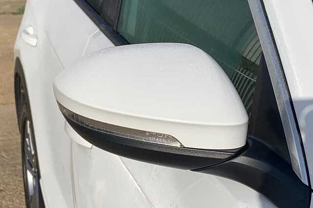 Used Volkswagen T-Roc 2023 for sale - 76280650: Photo 23