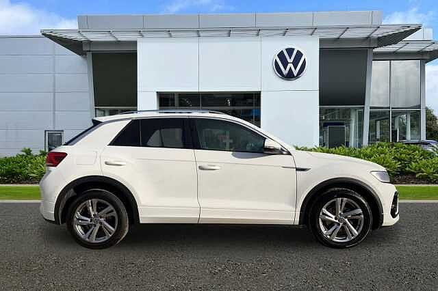 Used Volkswagen T-Roc 2023 for sale - 76280650: Photo 4