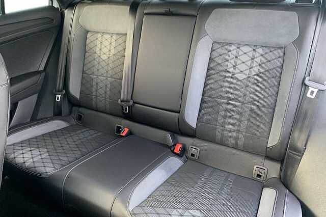 Used Volkswagen T-Roc 2023 for sale - 76280650: Photo 8