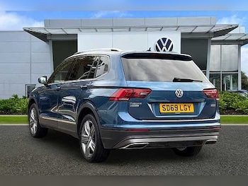 Used Volkswagen Tiguan Allspace 2019 for sale - 76346674: Photo