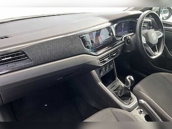 Used Volkswagen Taigo 2022 for sale - 76082151: Photo 2
