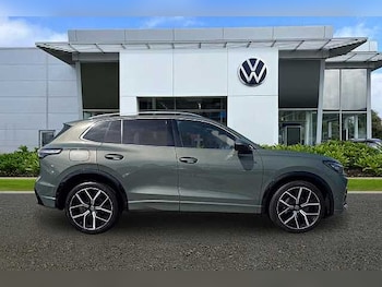 Used Volkswagen Tiguan 2024 for sale - 78242345: Photo