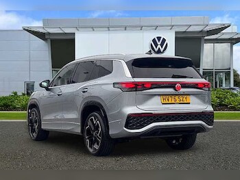 Used Volkswagen Touran 2025 for sale - 77997652: Photo