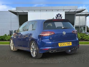Used Volkswagen Golf 2015 for sale - 76536451: Photo
