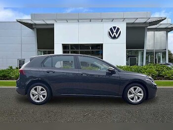Used Volkswagen Golf 2024 for sale - 78111849: Photo