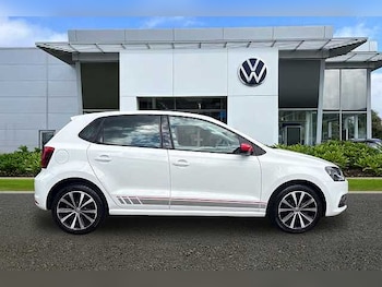 Used Volkswagen Polo 2017 for sale - 78508293: Photo