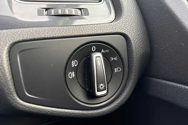 Used Volkswagen Golf 2020 for sale - 76280657: Photo 29