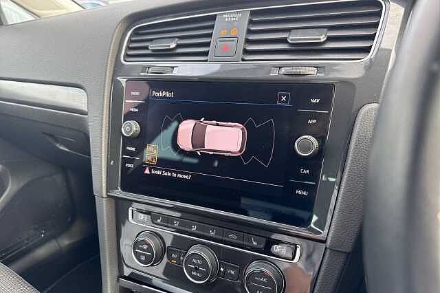 Used Volkswagen Golf 2020 for sale - 76280657: Photo 31