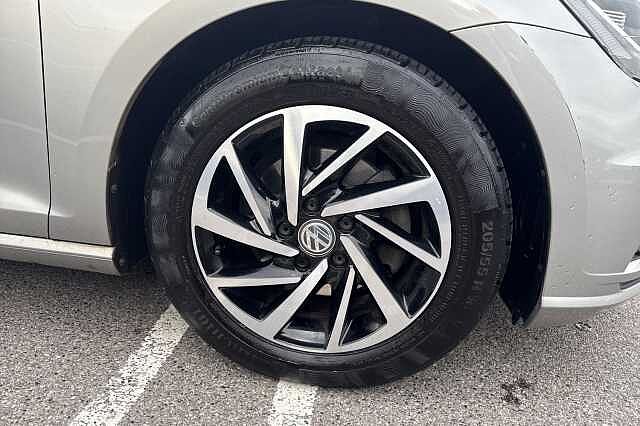 Used Volkswagen Golf 2020 for sale - 76280657: Photo 5
