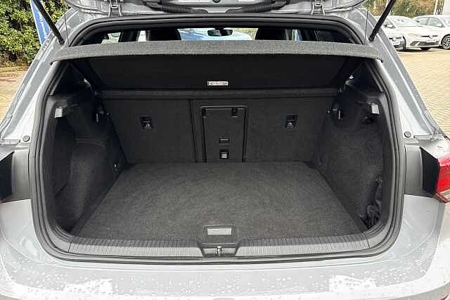 Used Volkswagen Golf 2020 for sale - 76777432: Photo 11