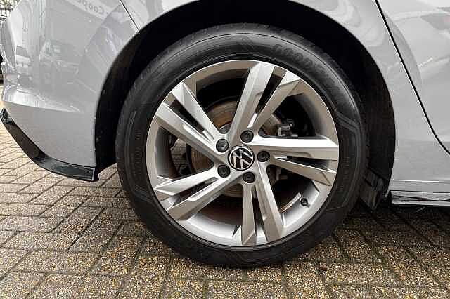 Used Volkswagen Golf 2020 for sale - 76777432: Photo 5