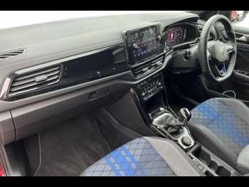 Used Volkswagen T-Roc 2024 for sale - 72693991: Photo
