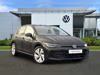 Used Volkswagen Golf 2025 for sale - 77201093: Photo