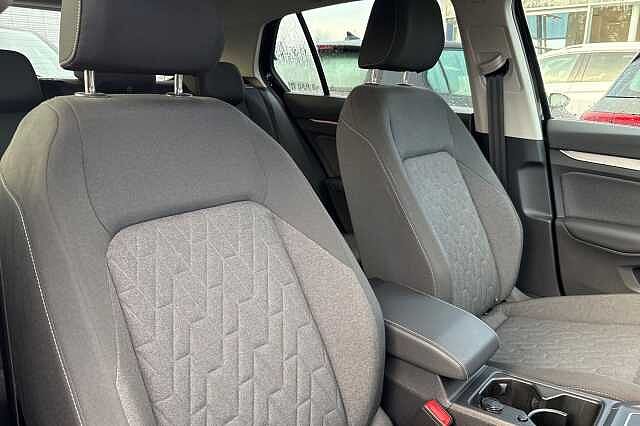 Used Volkswagen Golf 2025 for sale - 77201093: Photo 27