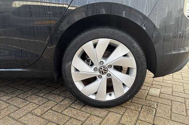 Used Volkswagen Golf 2025 for sale - 77201093: Photo 30