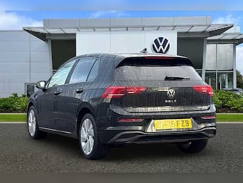 Used Volkswagen Golf 2025 for sale - 77201093: Photo