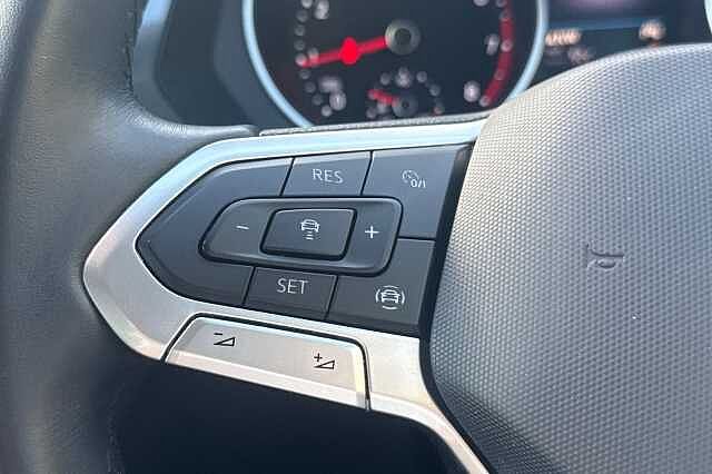 Used Volkswagen Tiguan 2022 for sale - 76010555: Photo 15