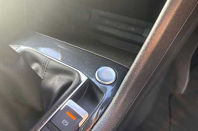 Used Volkswagen Tiguan 2022 for sale - 76010555: Photo 28