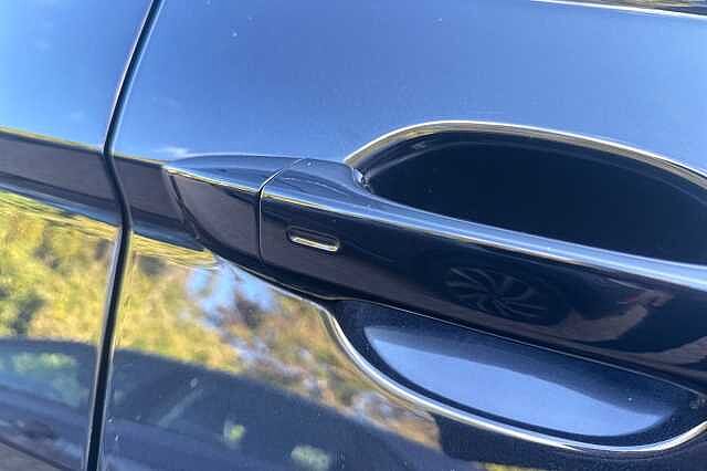 Used Volkswagen Tiguan 2022 for sale - 76010555: Photo 30