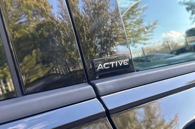 Used Volkswagen Tiguan 2022 for sale - 76010555: Photo 31