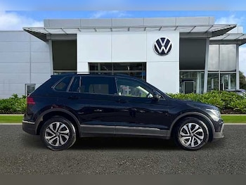Used Volkswagen Tiguan 2022 for sale - 76010555: Photo 4