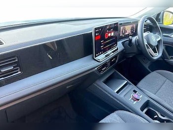 Used Volkswagen Tiguan 2024 for sale - 78281559: Photo