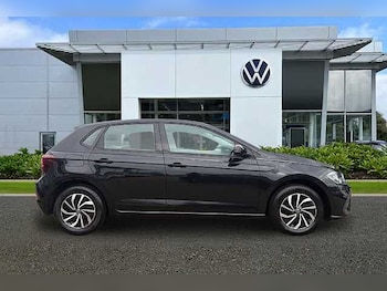 Used Volkswagen Polo 2024 for sale - 78083857: Photo