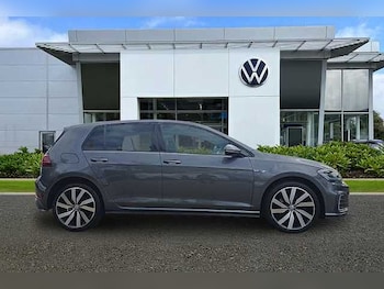 Used Volkswagen Golf 2020 for sale - 77494538: Photo