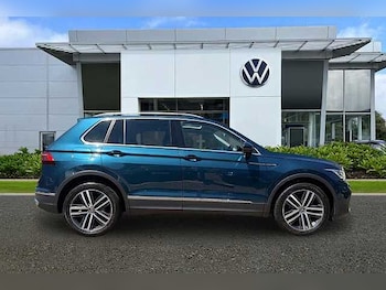 Used Volkswagen Tiguan 2023 for sale - 79104550: Photo