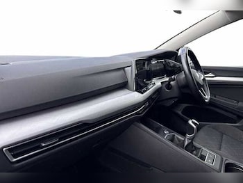 Used Volkswagen Golf 2021 for sale - 78739209: Photo
