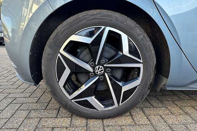Used Volkswagen ID.3 2020 for sale - 76304979: Photo 5