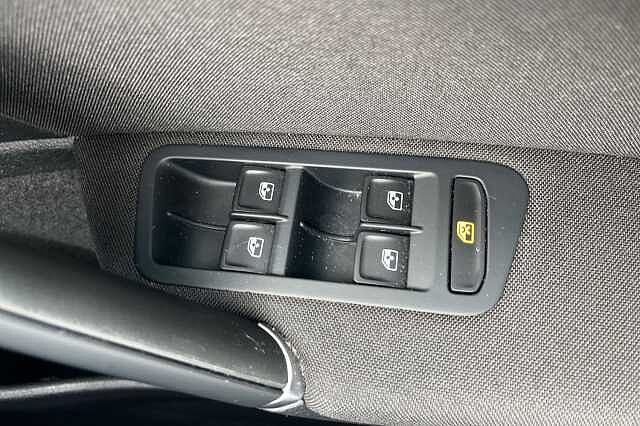 Used Volkswagen Golf 2020 for sale - 76445952: Photo 25