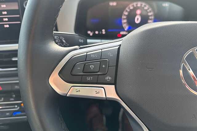 Used Volkswagen T-Roc 2025 for sale - 76082165: Photo 15