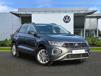 2025 (25) - 1.5 TSI Match 5dr + LED PERFORMANCE LIGHTS